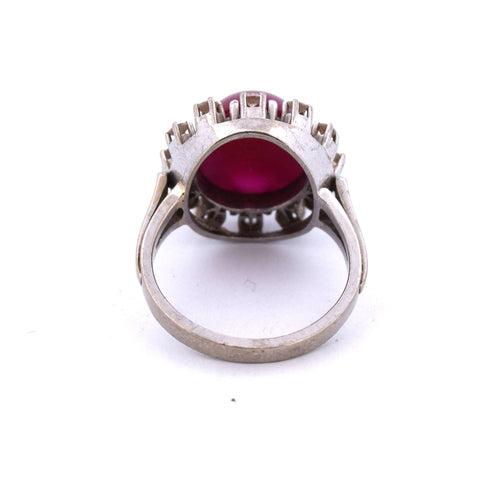 Bague 56 Bague vintage en or blanc avec rubis et diamants 58 Facettes