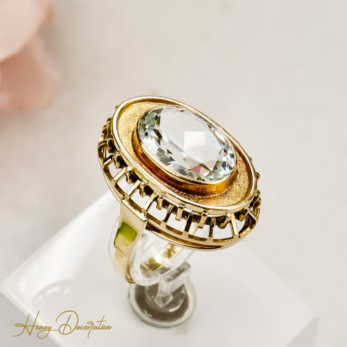 Bezaubernder Vintage-Ring mit Aquamarin in edler Fassung