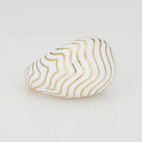 Bague Bague vintage David Webb en émail blanc, forme bombée, taille 6, bijou d'occasion de qualité 58 Facettes G13644