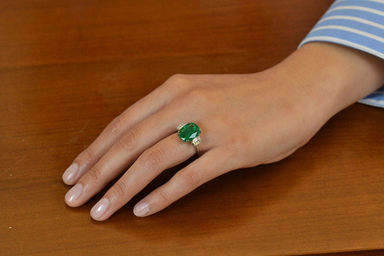 Bague 53.5 Bague émeraude de 5,44cts et diamants 58 Facettes 27246-27247-27408-27218
