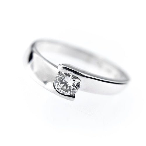 Bague 56 Bague solitaire diamant 0,47 ct 58 Facettes 11144