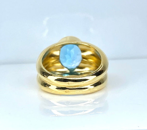 Bague 52 Bague en or jaune et topaze bleue 58 Facettes AB611