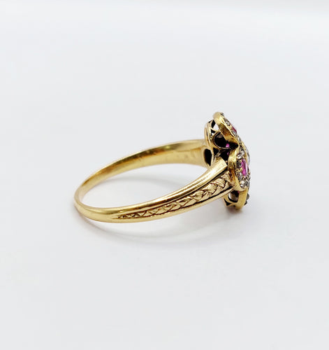 Bague 56 Bague fleur antique or jaune, diamant, saphirs roses et diamants 58 Facettes A05621