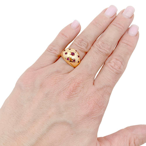 Bague 52 Bague boule vintage, or jaune, pierres rouges. 58 Facettes 35024