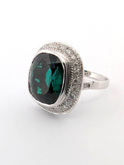 Bague en or blanc avec tourmaline verte et diamants