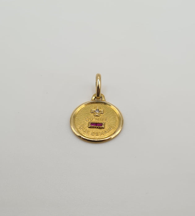 Pendentif or jaune serti d’un diamant et rubis