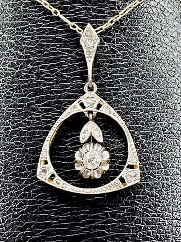 Pendentif en diamants sur chaîne en or 18 carats Art Deco