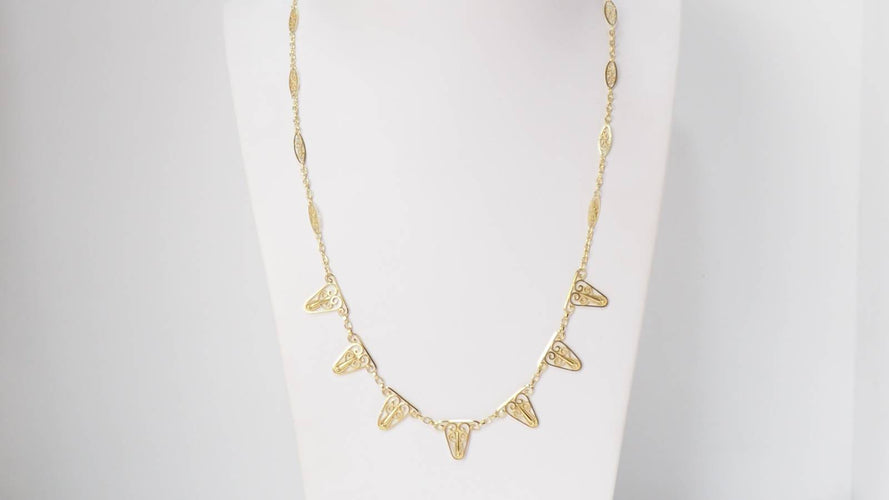 Collier Collier draperie en or filigrané 58 Facettes 32103