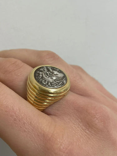 Bague en or et argent massif représentant Alexandre le Grand, pièce de monnaie Bulgari