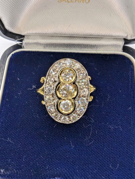 Bague 53 Bague en or jaune et blanc avec ancienne mine et huit huit diamants 58 Facettes