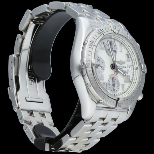 Breitling Montre Chronomat Cockpit  Chronograph