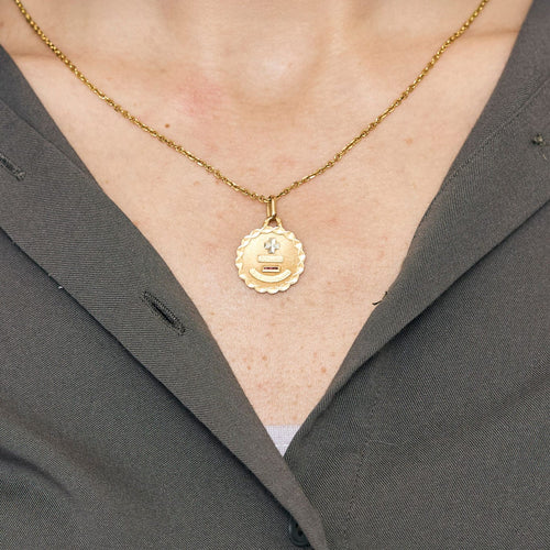 Pendentif AUGIS - Médaille d'Amour - Or jaune, diamant et rubis de synthèse 58 Facettes CHAL0128