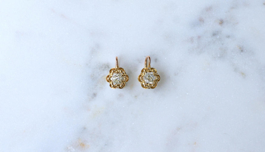 Boucles d'oreilles Dormeuses Diamants taille ancienne coussin 1.40 Ct 58 Facettes