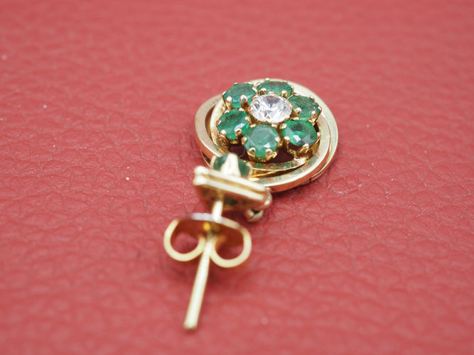 Boucles d'oreilles Boucles d'oreille émeraude marguerite 58 Facettes