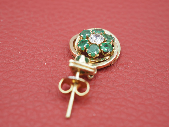 Boucles d'oreilles Boucles d'oreille émeraude marguerite 58 Facettes