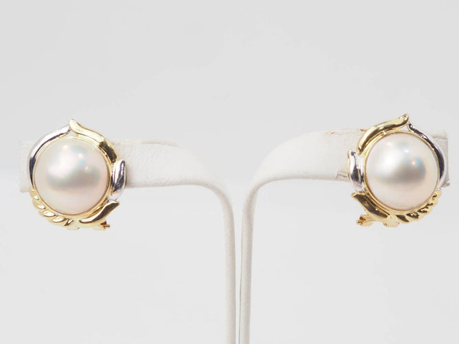 Boucles d'oreilles Boucles d'oreilles importantes en or bicolore et demis perles 58 Facettes 33132