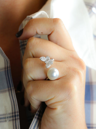 Bague toi et moi Perle & Papillon or blanc diamants
