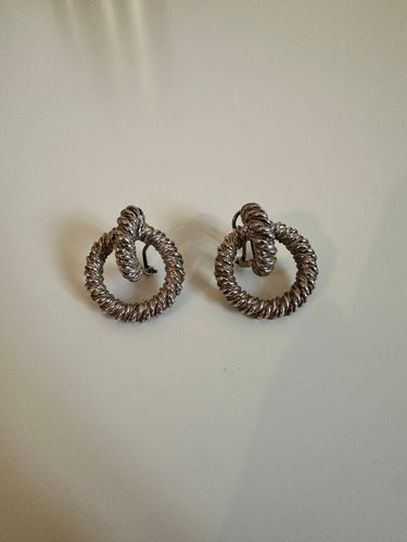 Boucles d'oreilles Boucles d’oreilles Hermès « Noeuds marins » en argent 58 Facettes 104