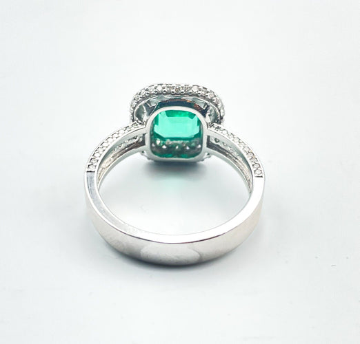 Bague 53 Bague Art déco émeraude 1,30 ct et diamants en or blanc 18 carats 58 Facettes