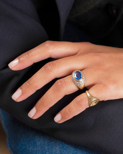 Bague 53 Bague Dôme en or jaune, saphir et diamants 58 Facettes