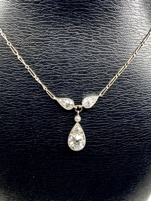 Collier Collier pendentif en or blanc 18 carats et diamants, vers 1910/1920 58 Facettes AB326