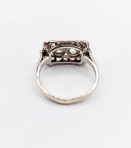 Bague 55 Bague tank art déco en or blanc 18k et diamants taille ancienne 58 Facettes A06328