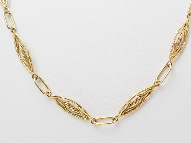 Collier filigrane ancien en or jaune 58 Facettes 30265
