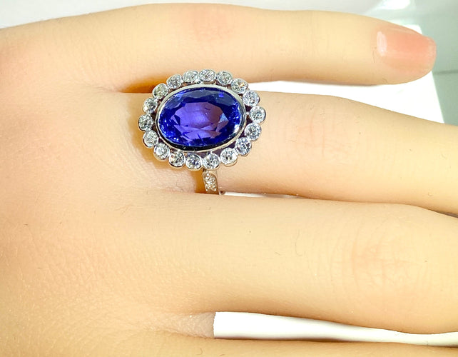 Bague - Saphir Ceylan non chauffé 6,53 cts en platine et diamants