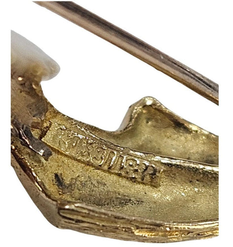 Broche plume Masriera, années 1950, or jaune et blanc, diamants