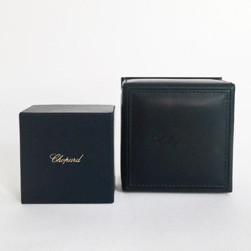 Boucles d'oreilles CHOPARD - Boucles d'oreilles cœur Happy Diamonds en or blanc et diamants 58 Facettes