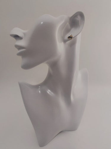 Boucles d'oreilles saphirs navette et diamants ronds en or jaune 18k