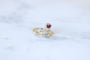 Bague 52.5 Bague Ancienne en Or Jaune Fleur Rubis et Diamants 58 Facettes