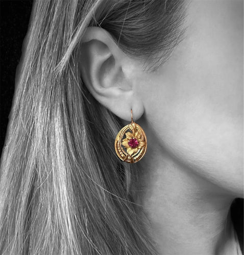 Boucles d'oreilles Boucles d'oreilles austro-hongroises en forme de feuille avec grenats 58 Facettes