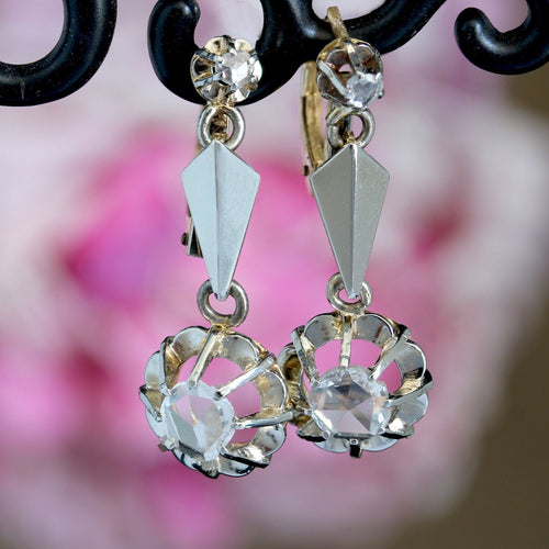Boucles d'oreilles Dormeuses anciennes diamants taillés en rose 58 Facettes 25-098