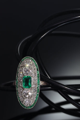 Bague 53 Héritage de Déco : Bague en platine avec émeraude colombienne éclatante 58 Facettes 22298-0053
