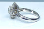 Bague 53 Bague marguerite en or blanc sertie de 9 diamants 58 Facettes AB378