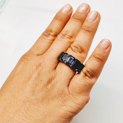 Bague 52 Bague en or jaune et iolite 58 Facettes 5583