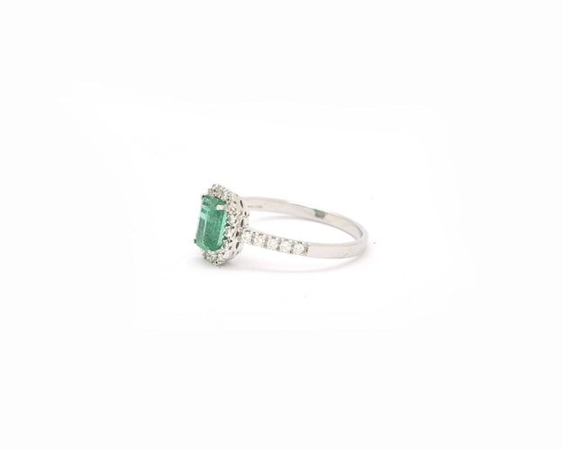 Bague Bague en or avec émeraude de Zambie de 1 ct et diamants 58 Facettes