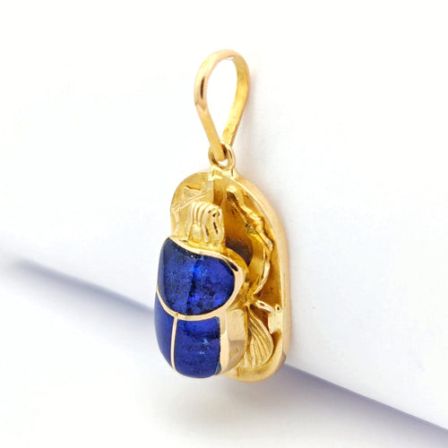 Pendentif Pendentif Scarabée en Or Jaune et Lapis-Lazuli 58 Facettes 32613