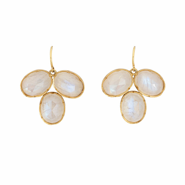 Boucles d'oreilles Irene Neuwirth Boucles d'oreilles en pierre de lune 58 Facettes G13387