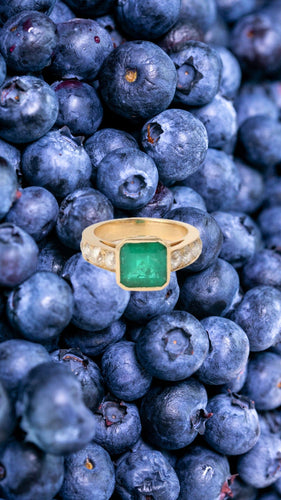 Bague 54 Bague émeraude 2.73 Carats diamants or jaune  (Certificat) 58 Facettes BEM40