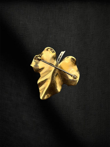 Broche Broche feuille de lierre en or jaune et diamants 58 Facettes