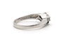 Bague 55 Bague contemporaine sertie en or blanc 18 carats et saphirs diamants 58 Facettes 23335