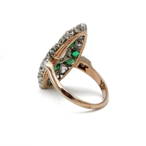 Bague 52 Bague marquise art deco en or 750 diamants tailles anciennes et émeraudes 58 Facettes 1272