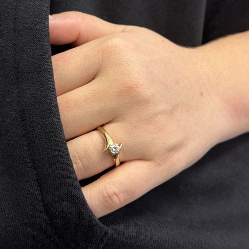 Bague Bague solitaire contrariée avec diamant 0,30 ct 58 Facettes 31425