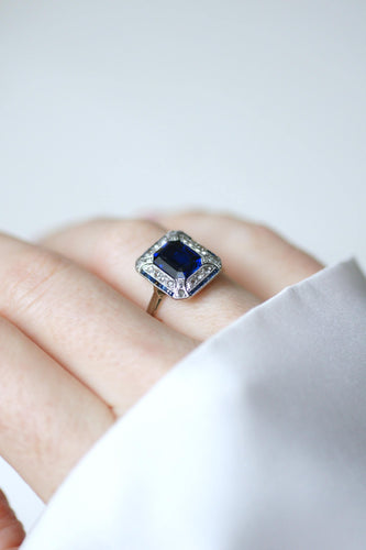 Bague 57 Bague de fiançailles Art déco saphirs synthétiques et diamants en or blanc 18k et platine 58 Facettes