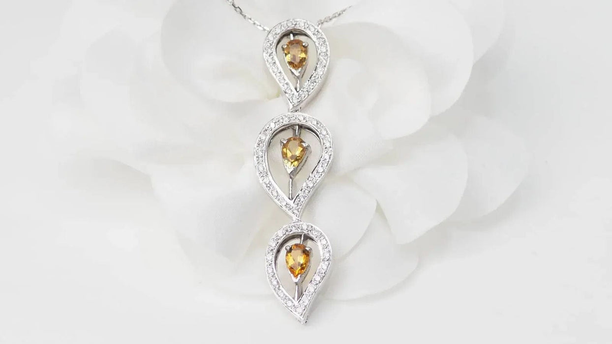 Collier en or blanc, citrine et diamants