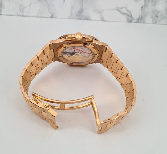 Montre PATEK PHILIPPE Nautilus 58 Facettes 5711/1R-001