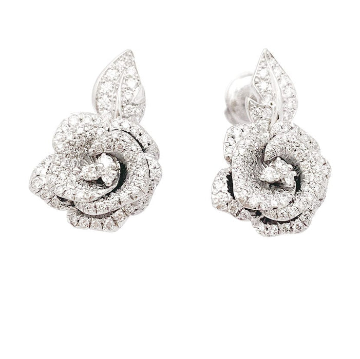 Boucles d'oreilles Boucles d'oreilles Dior "Bagatelle" or blanc, diamants. 58 Facettes 33883