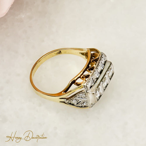 Bague 55.5 Bague Art Déco en or fantastique – style vintage 58 Facettes 2800